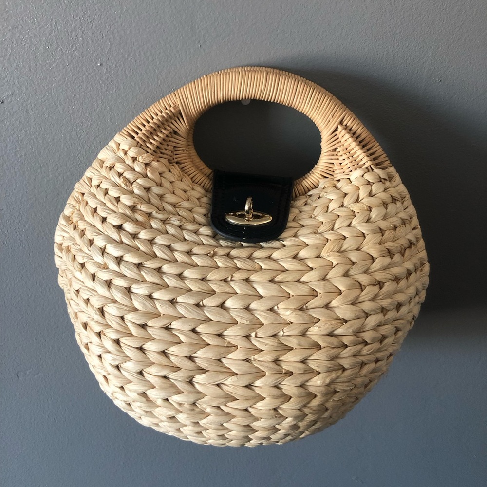 Ann Taylor | Straw Bag